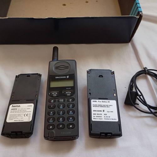 Ericsson CH388 vintage collectible phone package used