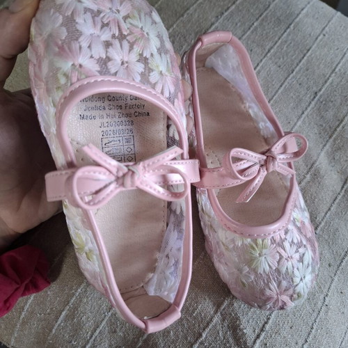 Ballerina shoes pink size 26 used for girls