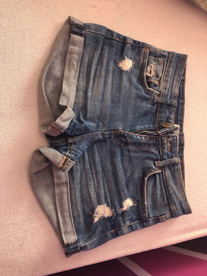 Bershka denim shorts like new, size XXS