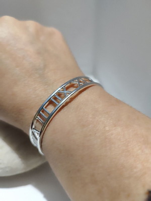 Silver bracelet 925 "Roman Numerals" like new, minimal & chic