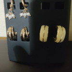 Earrings set of 3 pairs like new, beige and gold tone