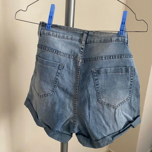 Light Wash Distressed Denim Shorts Size S Like New