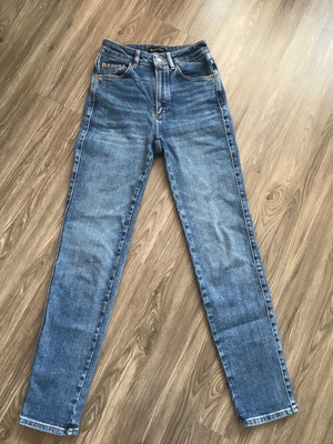 Massimo Dutti High Waisted Mom Jeans Size 34 XS Like New, Blue
