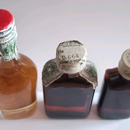 Whisky miniature bottles like new, pack of 3