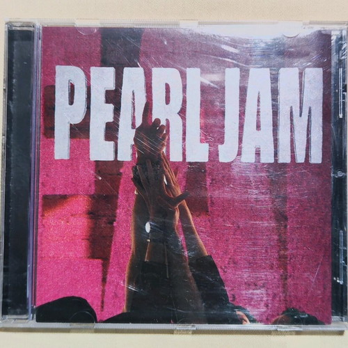 Pearl Jam Ten CD like new, rock