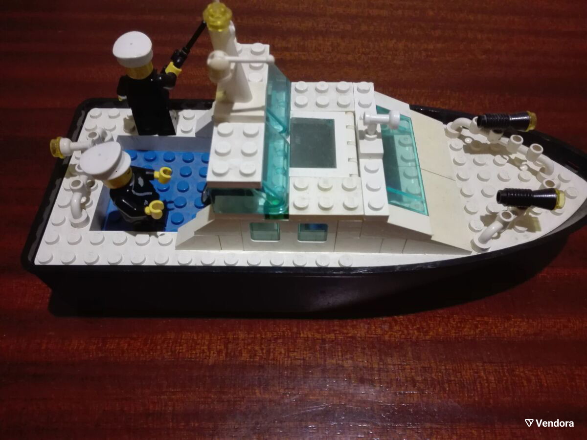 Lego 4010 Police Boat μεταχειρισμένο… € 34,00