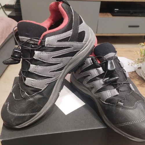 Athletic boots used size 36 and 2/3 black and gray