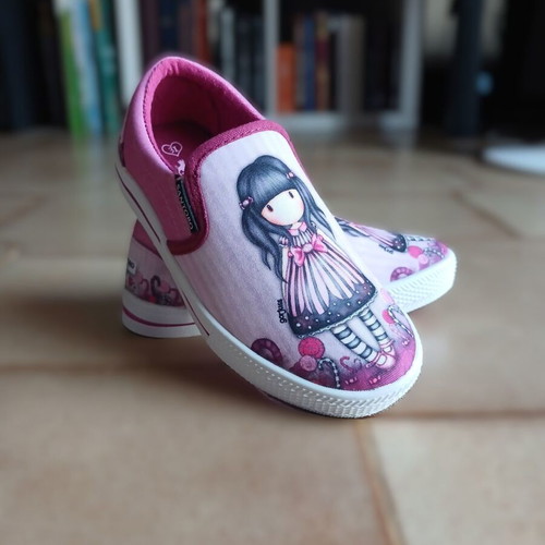 Santoro Gorjuss slip-on kids shoes size 31 new pink white
