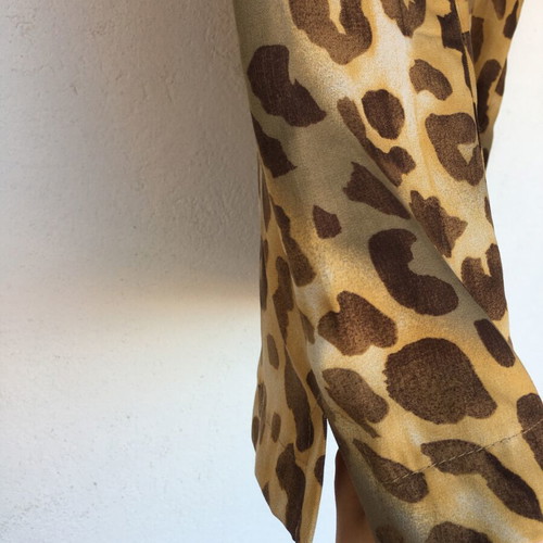 Pret a Porter Y2K Top 100% Tencel Animal Pattern Size M Like New