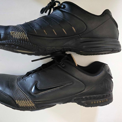 Nike Zoom Air and Adidas Stabil 6 athletic shoes used, size 44 set