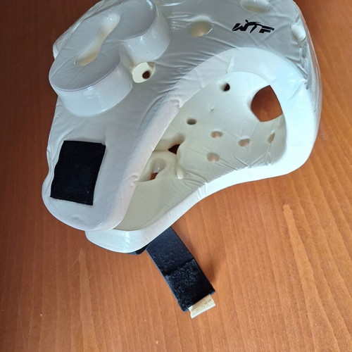 WTF protective helmet, size M