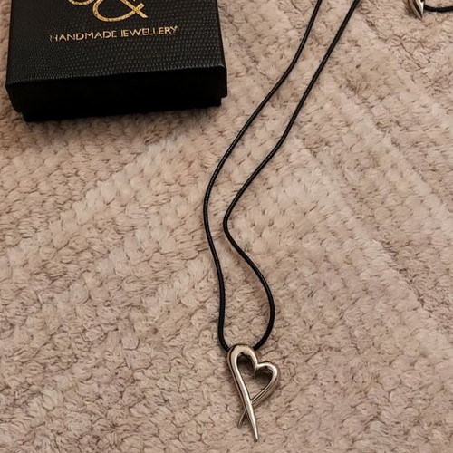 G & P handmade heart necklace .925 new