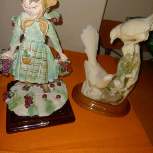 Vintage decorative figures used, set of 2 pieces