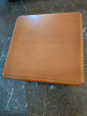 Coffee table like new auxiliary