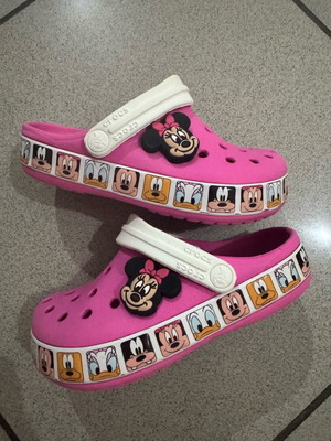 Παιδικά Crocs Minnie Mouse νούμερο 27-28, σε πολύ καλή κατάσταση