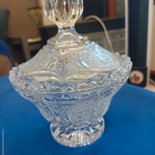 Vintage crystal fondantier with lid, like new, Frosted Dragon design