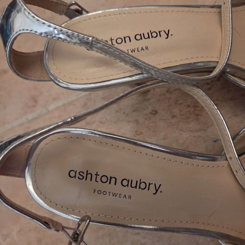 Ashton Aubry silver metallic slingback pumps