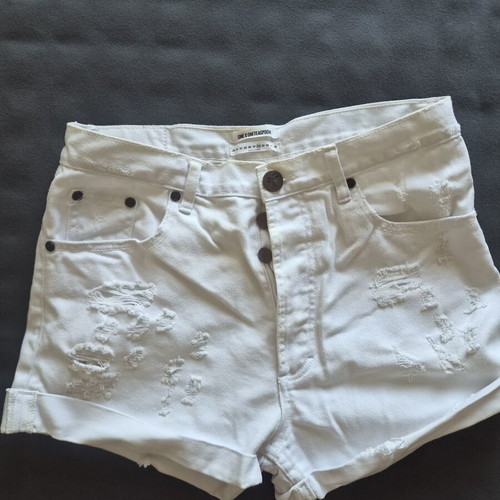 One Teaspoon white high-waisted denim shorts like new, size 28
