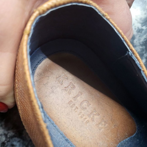 Kricket shoes used, brown, size 43, slip-ons