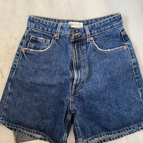 Zara blue bermuda shorts, size 36
