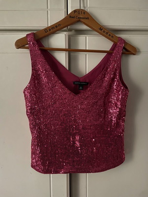 Banana Republic top with sequins, like new, size XS, fuchsia