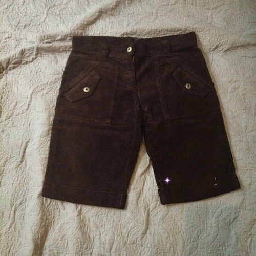 Cotton corduroy bermuda shorts like new, low rise, dark brown, size L