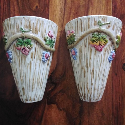 Rare wall vases used, pair from the 1950s, faience, 14 cm height