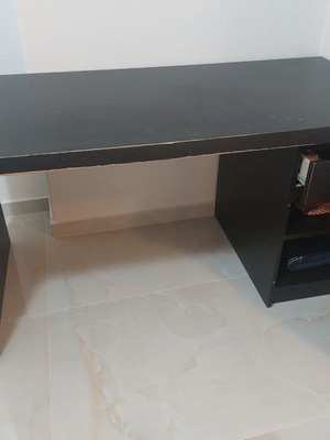 Σετ γραφείου IKEA Billy μεταχειρισμένο, γραφείο 140x65x72 εκ. και 2 βιβλιοθήκες