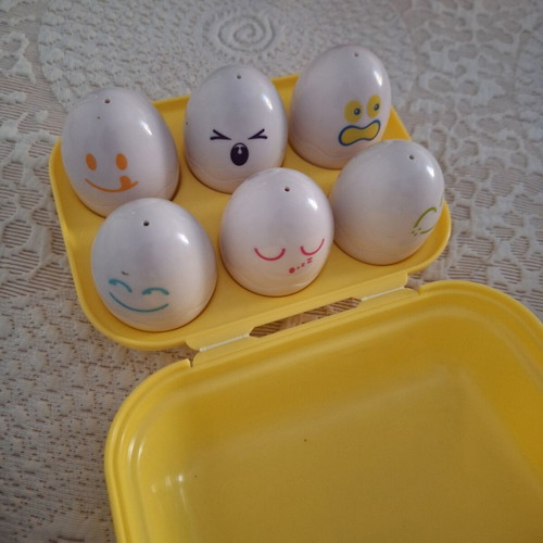 Educational Matching Game with Plastic Eggs like new