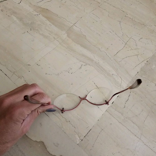 CentroStyle Lady Make Up Glasses like new