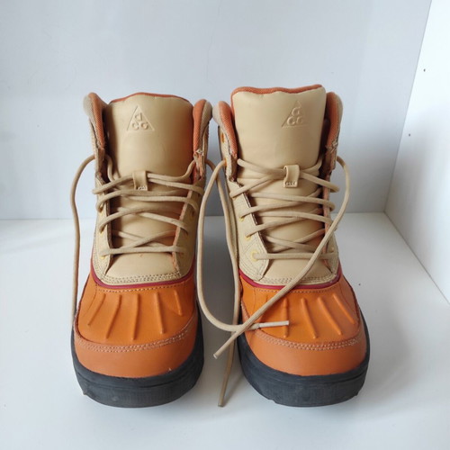 Nike waterproof boots, size 36, orange