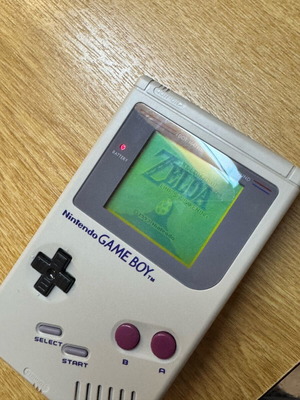 Nintendo Game Boy Classic DMG-01 μεταχειρισμένο με Zelda Link’s Awakening
