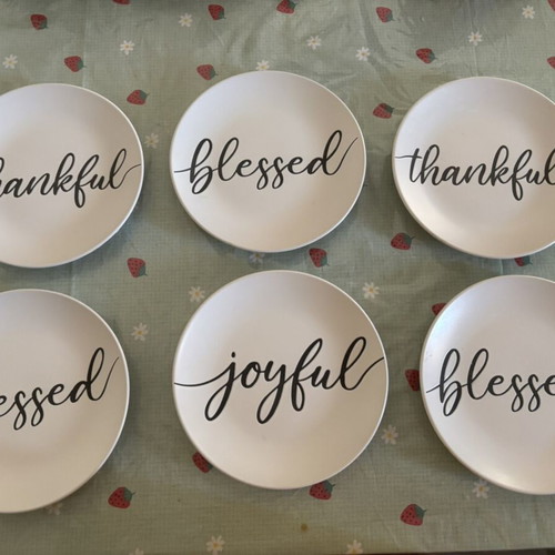 VICKO X-Mas Collection Dessert Plates Set of 6 New