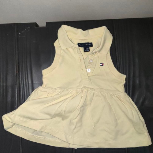 Tommy Hilfiger baby dress size 3-6 months pastel yellow like new