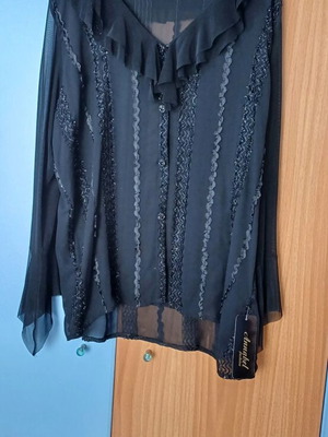 Blouse new black evening size 4