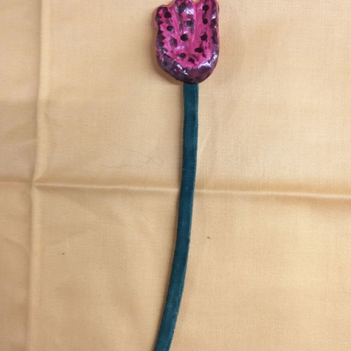 Tulip pin with long stem new