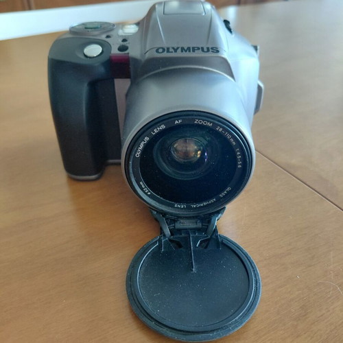 Olympus IS200 camera like new with built-in lens and case