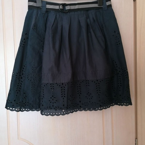 Max & Co skirt L, new, cotton with cutwork details