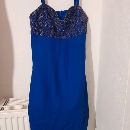 Formal dress with stones on bust blue royal like new, crepe fabric