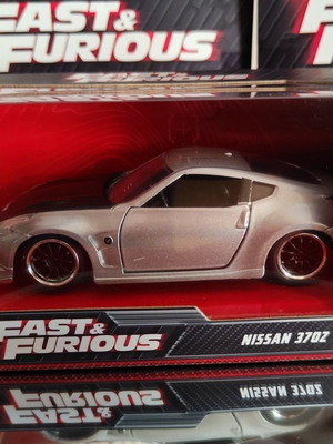 Fast & Furious Die-Cast Nissan 370Z like new, scale 1:32
