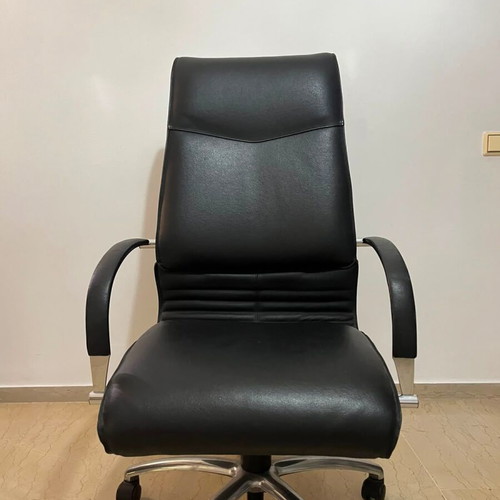 Leather office chair