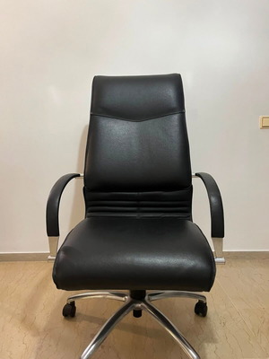 Leather office chair