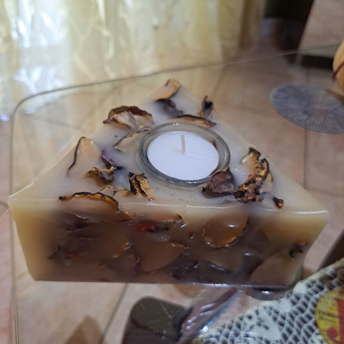 Triangle Candle with Glass Holder and Dried Leaves, Like New