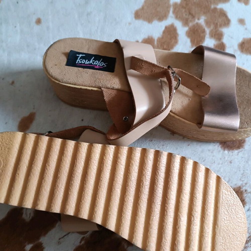 Beige-gold platform sandals new size 41
