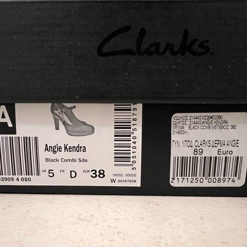 Clarks heels new, size 38, black with strap