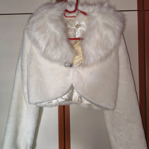 Short white fur coat new