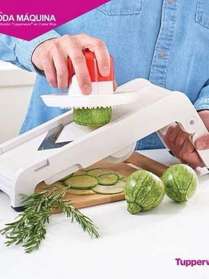 Multi Chef Vegetable and Fruit Cutter new Tupperware