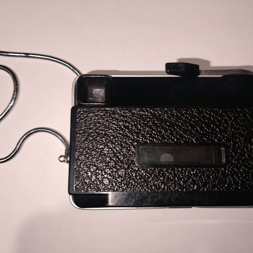 Agfamatic 100 Sensor used camera with unknown functionality