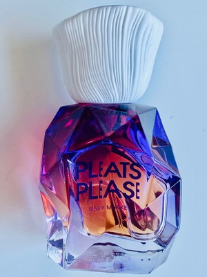 Pleats Please Eau de Parfum 2013 Issey Miyake