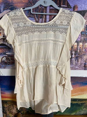 Μπλούζα Attrattivo κοντομάνικη μπεζ σαν καινούργια, μέγεθος S